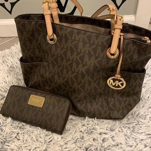 Michael Kors Signature Tote and Matching Wallet